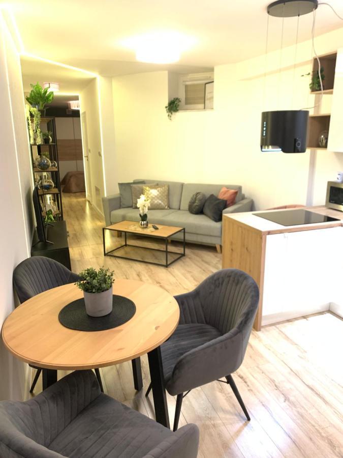 Moderno Apartament คราคูฟ ภายนอก รูปภาพ